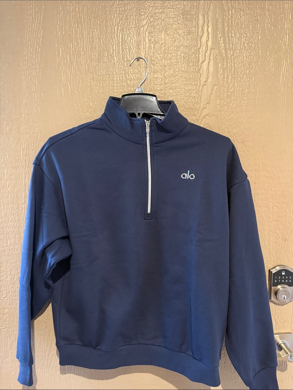 ALO Yoga Men's Navy Half-Zip Pullover